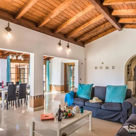 Villa Simona By